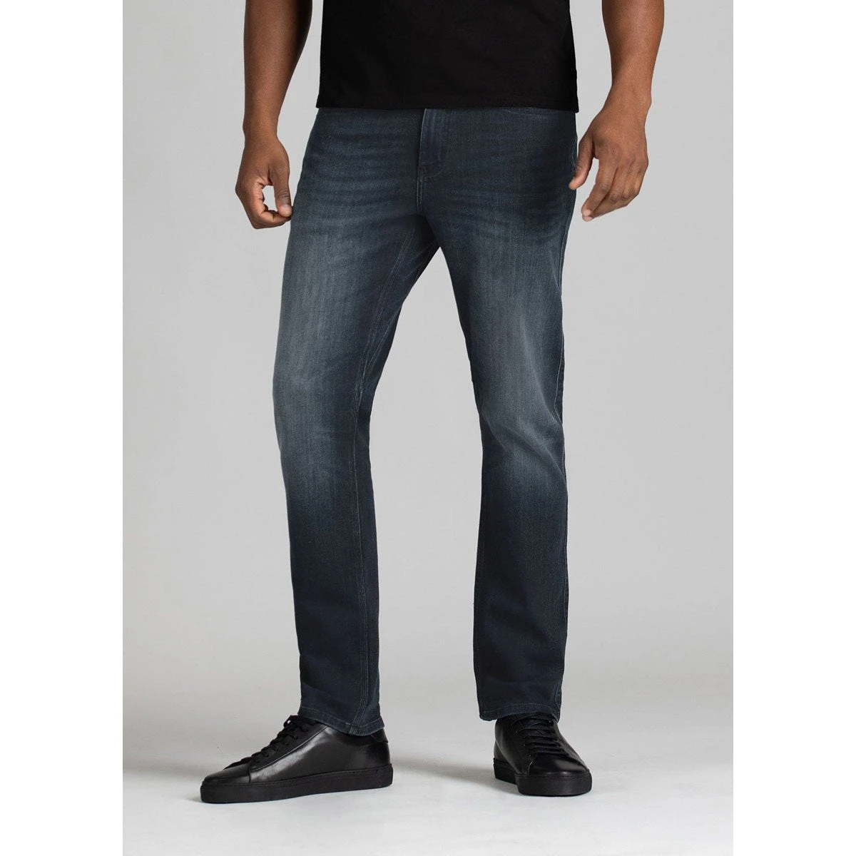 Men's Performance Denim Relaxed 4 Men's Performance Denim Relaxed - Image 2