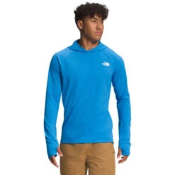 The North Face Men's Wander Sun Hoodie 12 The North Face Men's Wander Sun Hoodie -Men Sportswear Store NF0A53BS LV6 hero