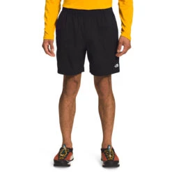 The North Face Men's Class V Pull-On Short -Men Sportswear Store NF0A5A5X KY4 hero